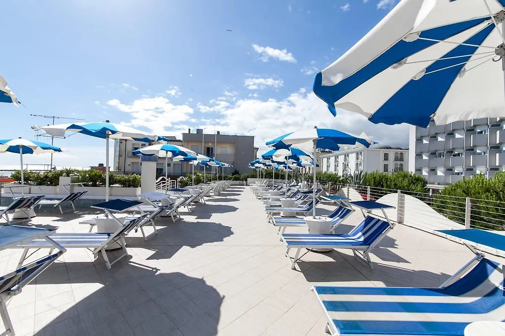 Hotel Excelsior チェゼナーティコ