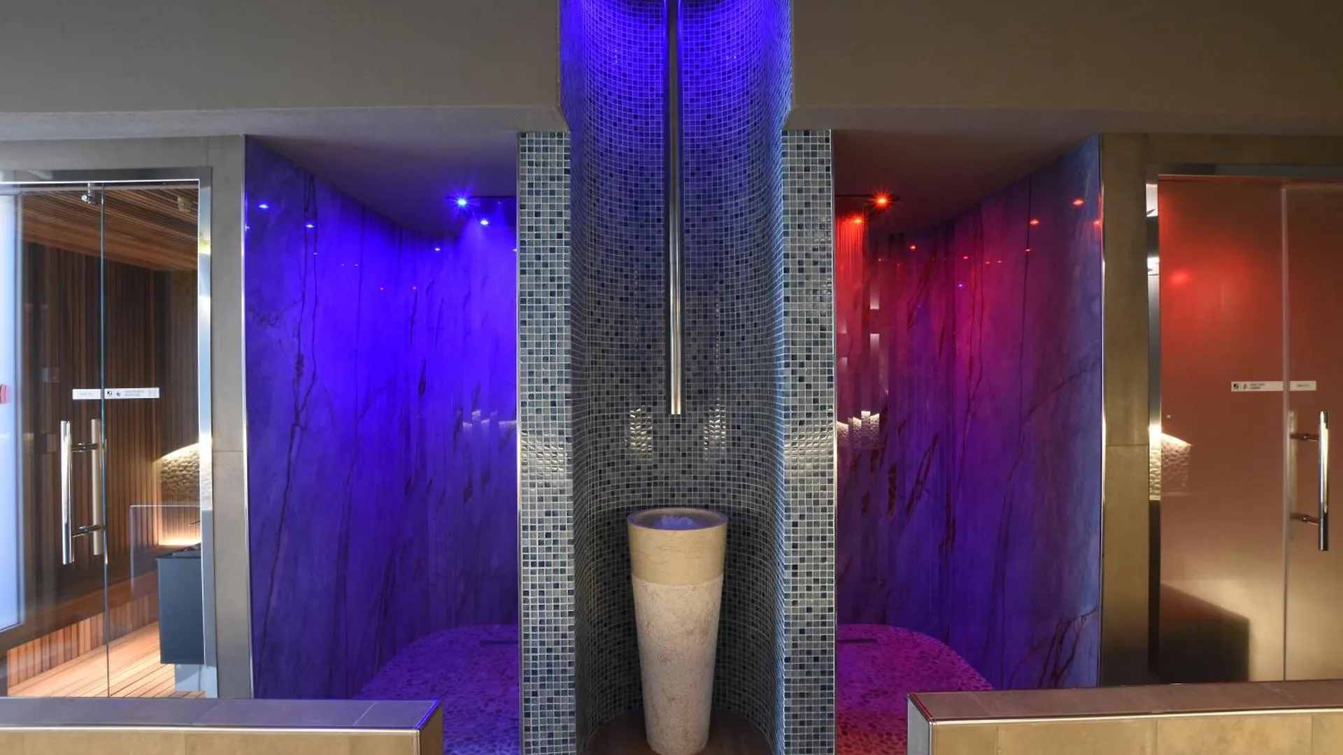 Hotel Excelsior チェゼナーティコ