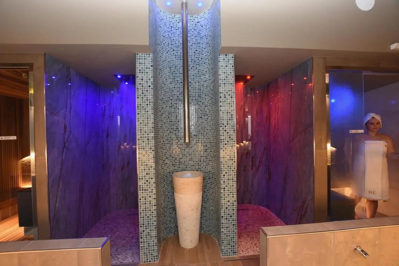 Hotel Excelsior チェゼナーティコ