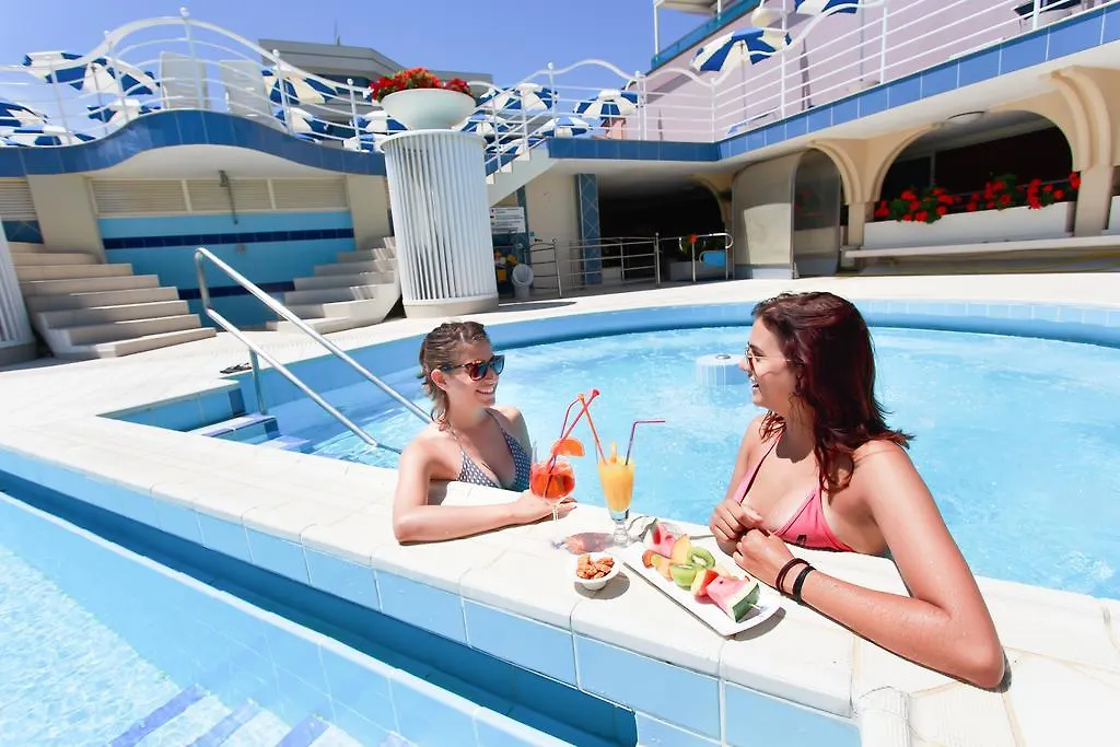 ***  Hotel Excelsior Cesenatico Italien