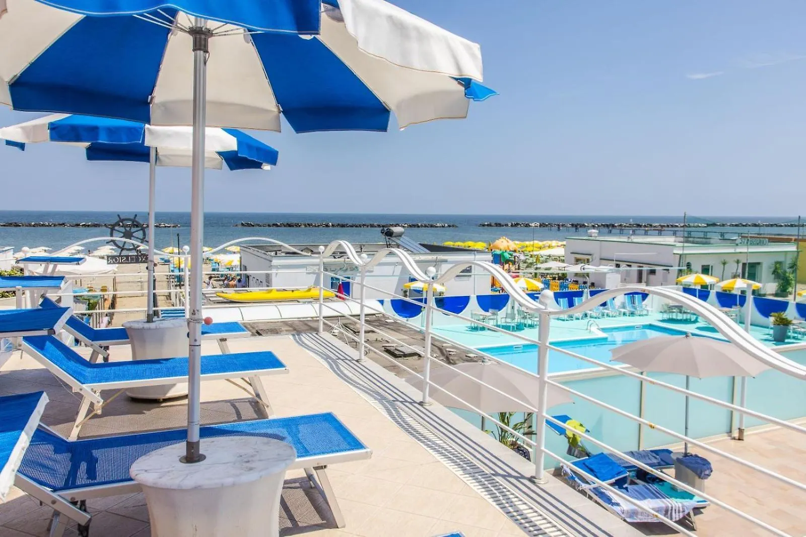 Hotel Excelsior Cesenatico 3*,  İtalya