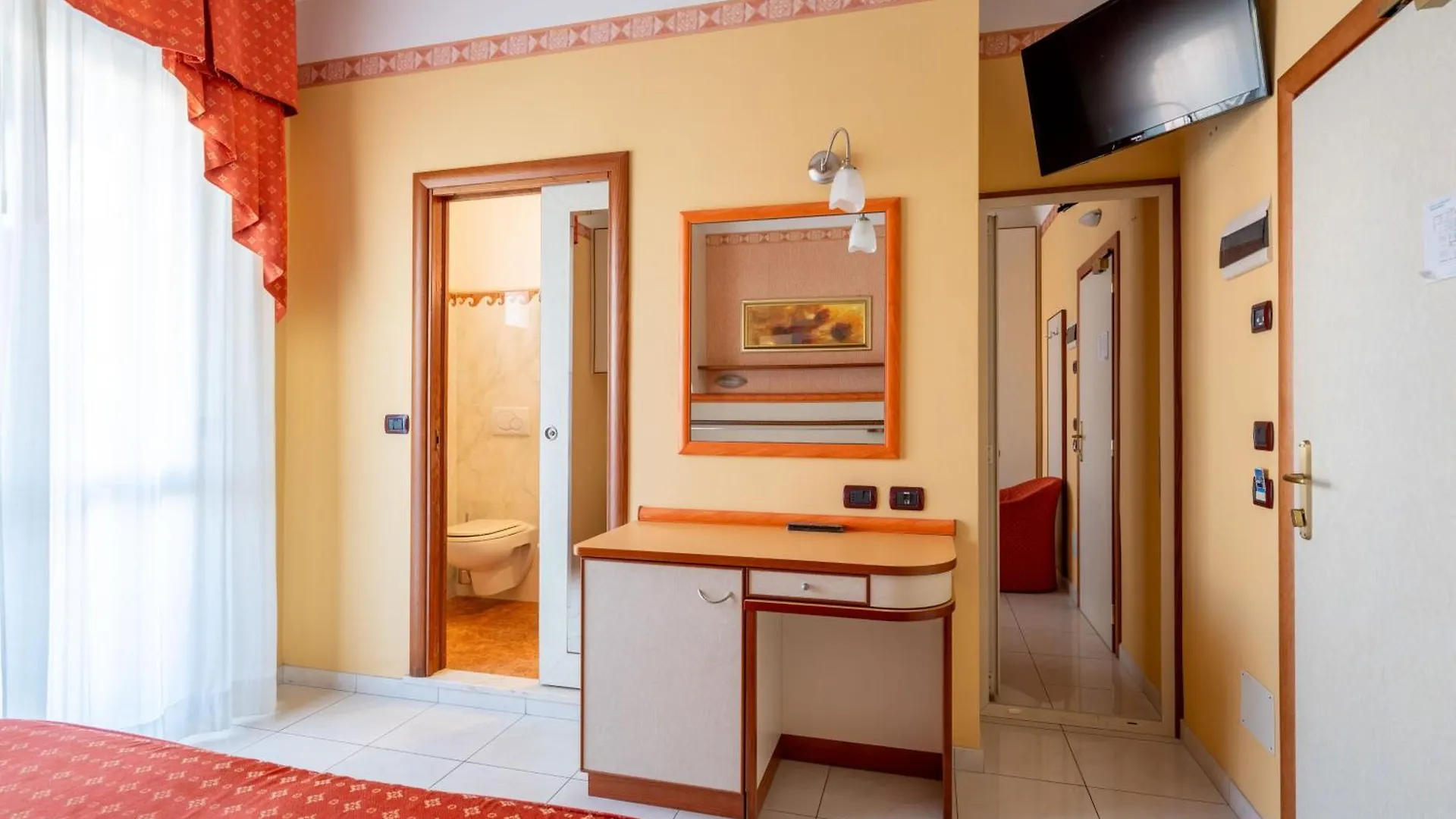 Hotel Excelsior Cesenatico Italien